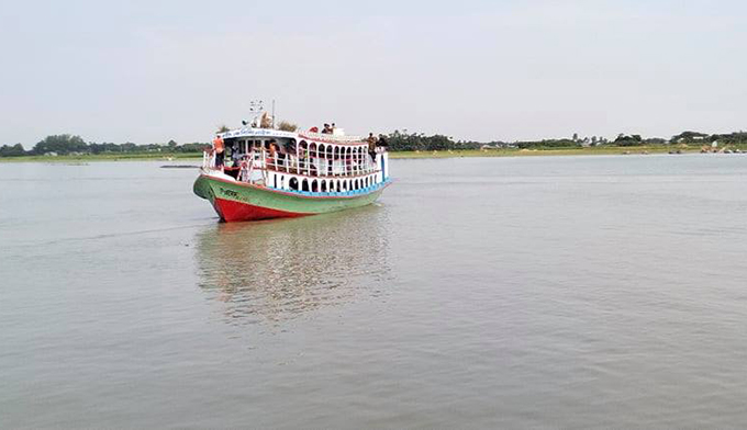 সব ধরনের নৌযান চলাচলের অনুমতি দিয়েছে বাংলাদেশ অভ্যন্তরীণ নৌপরিবহন কর্তৃপক্ষ