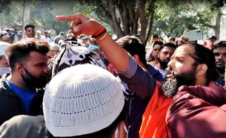 নামাজ আদায় নিয়ে হরিয়ানায় উত্তেজনা