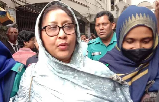 প্রধানমন্ত্রী শেখ হাসিনাকে নিয়ে উস্কানিমূলক বক্তব্য দেওয়ার মামলায় মহিলা দলের সাধারণ সম্পাদক সুলতানা আহম্মেদকে রিমান্ড শেষে কারাগারে