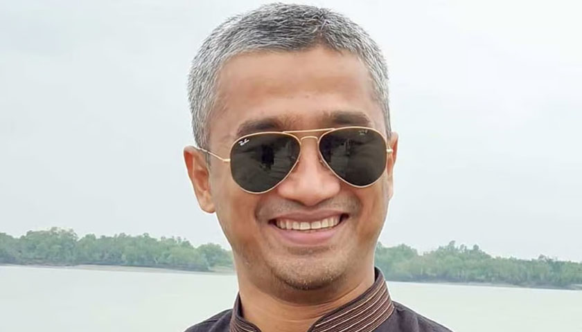 প্রধানমন্ত্রীর উপপ্রেস সচিব তুষার অব্যাহতি!