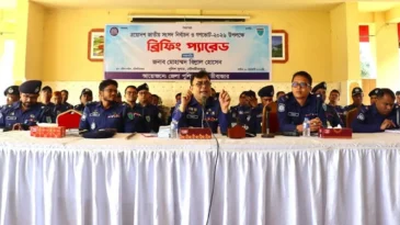 মৌলভীবাজারে নির্বাচন উপলক্ষে ব্রিফিং প্যারেড অনুষ্ঠিত