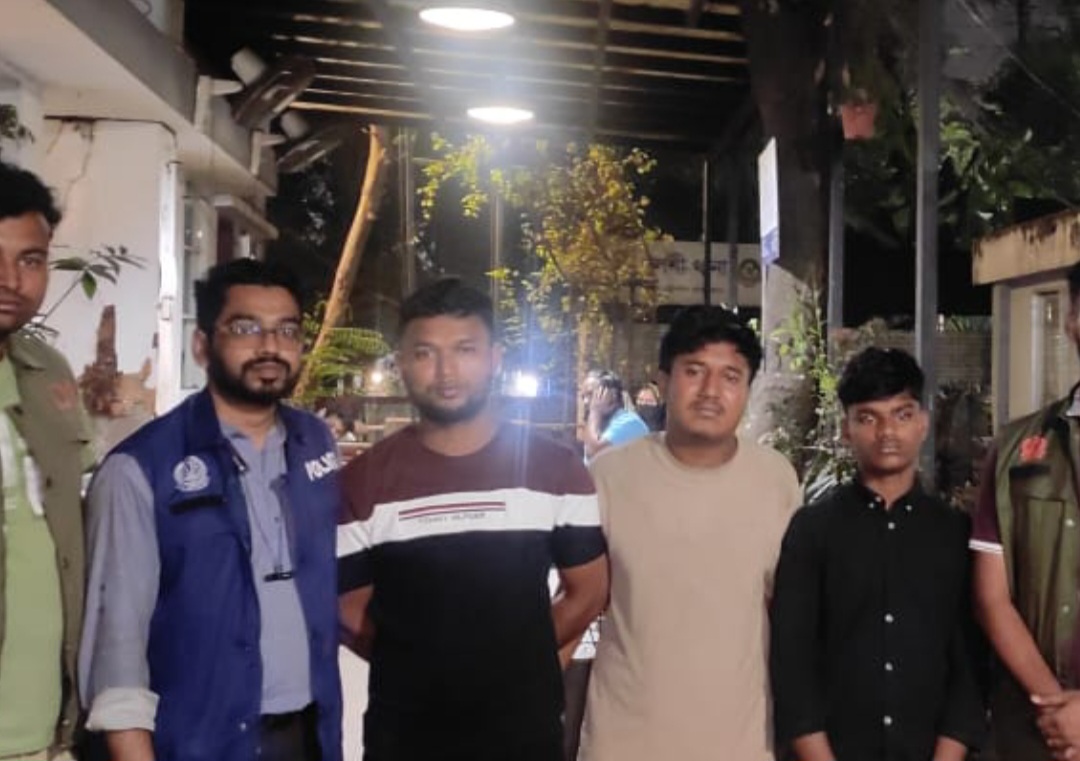 রাজনগরে ক্রিকেট খেলা নিয়ে দ্বন্দ্বে যুবক খুন, চট্টগ্রাম থেকে গ্রেফতার -৩